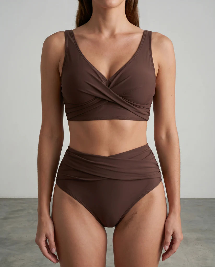 Elena Marell | Bikini modellante