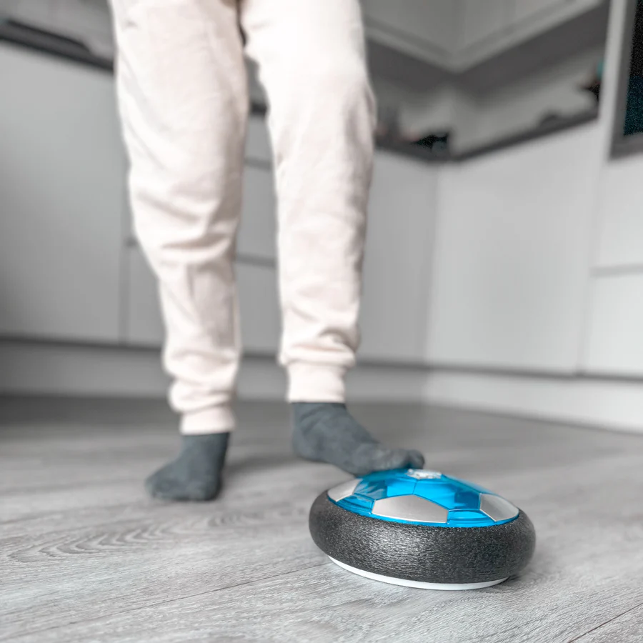 AirSoccer LED™ - Sport e magia dentro casa